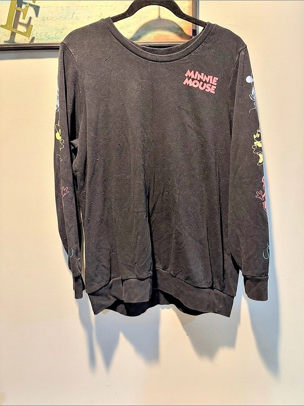 Disney Minnie Mouse Graphic Long Sleeve Size Small